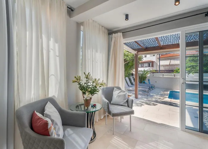 La Caleta Seaside With Pool * Costa Adeje (Tenerife)