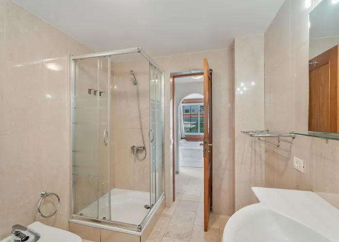 La Caleta Seaside With Pool Villa *