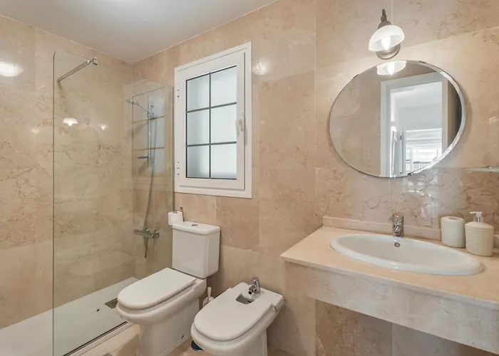 Villa La Caleta Seaside With Pool *