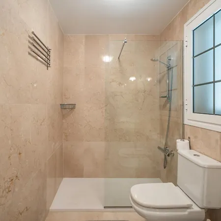 La Caleta Seaside With Pool Villa