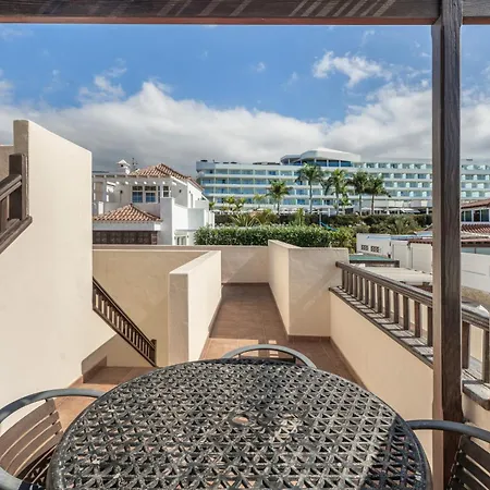 La Caleta Seaside With Pool Вилла Адехе